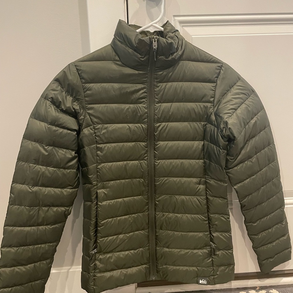 REI brand Women’s Puffer XS SOLD